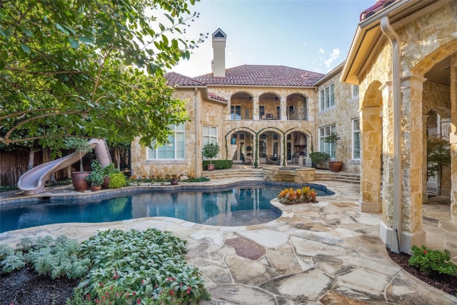 Hillcrest Estates Italian Villa