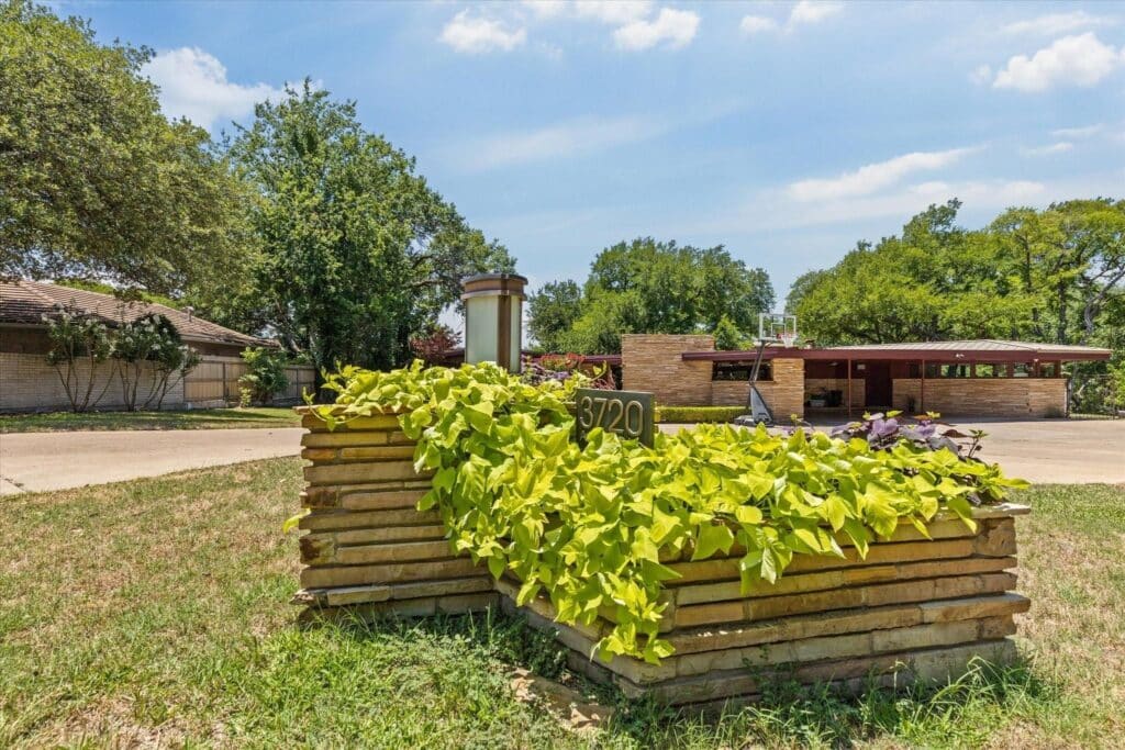 Time Capsule in Overton Park