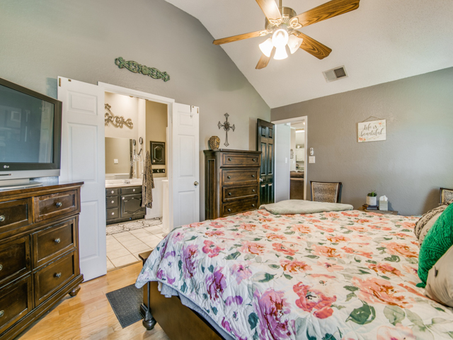 8417-meadowview-st-rowlett-tx-MLS-1-1