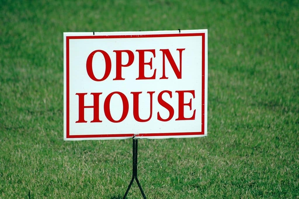 House-Real-Estate-Sign-For-Sale-Open-Open-House-2328984-1024x681