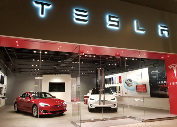 Tesla-showroom