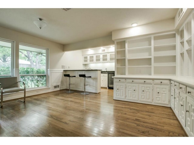 11159-Russwood-Cabana-Wet-Bar