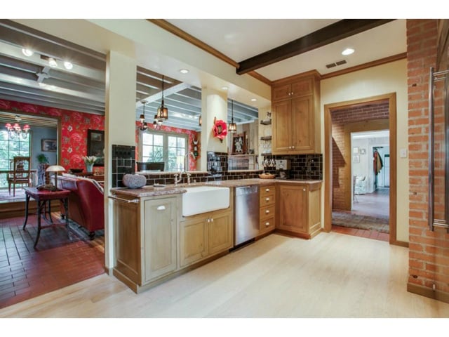 1920-W.-Colorado-Kitchen-2