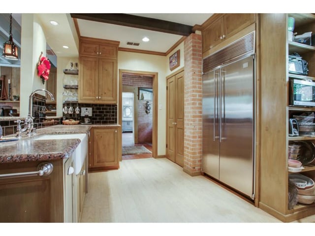 1920-W.-Colorado-Kitchen