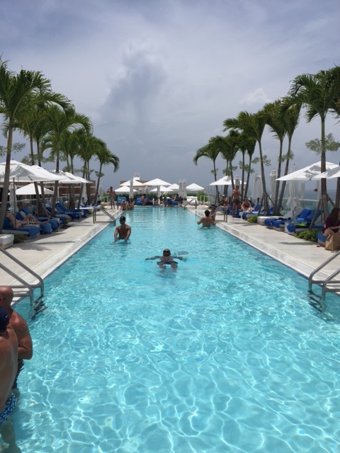 1Hotel-Miami-Beach-pool
