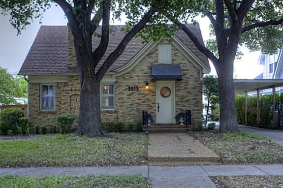 2213-Stanley-Ave-Front-575x382