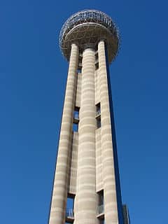 240px-Reunion-Tower-0262