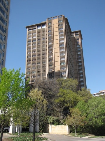 3525-Turtle-Creek-Exterior