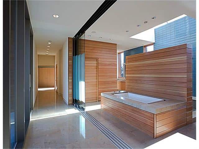 40-Braewood-master-tub