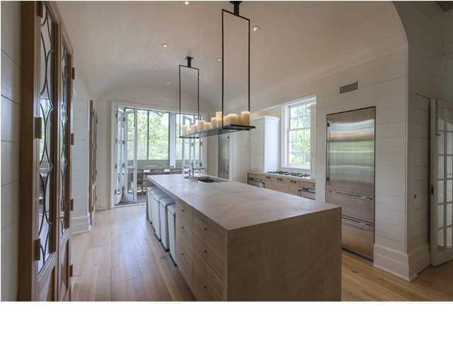 401-Wesern-Lake-drive-Santa-Rosa-kitchen