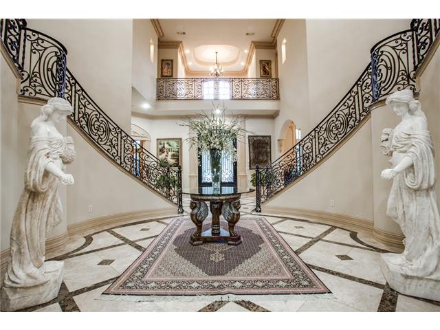 6326-Lakehurst-foyer-II