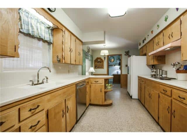 7319-Bennington-Kitchen-2