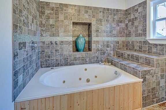 9003-Groveland-Master-Bath-575x383