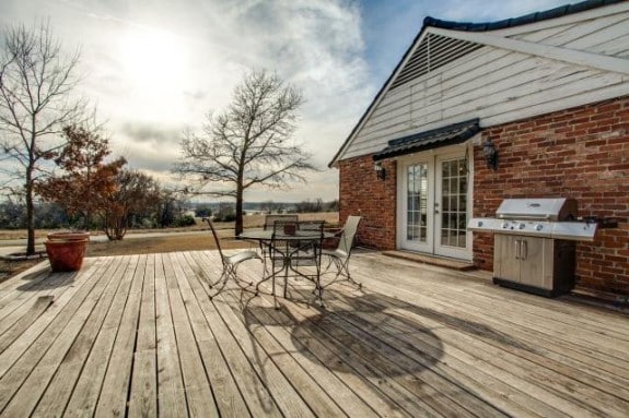 9520-Lake-Highlands-Deck-575x383