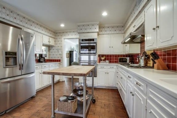 9520-Lake-Highlands-Kitchen-575x383