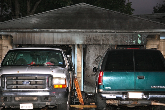 Pot-House-on-Carnegie-Garage