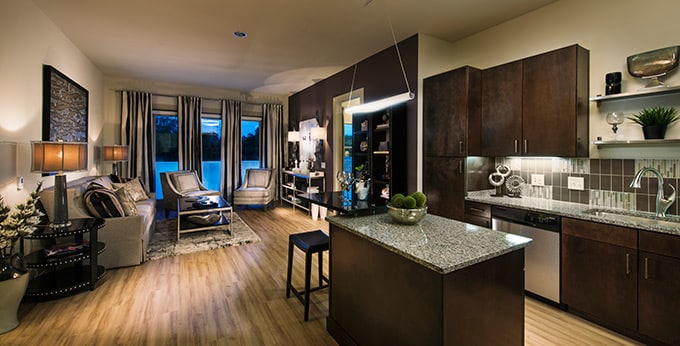 dallas_addison_texas_apartments_fiori_LIV_B2C_680_1-ML