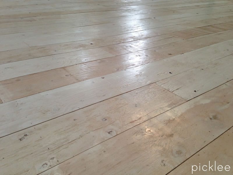 plywood_-floor_wide-plank_farmhouse_floor